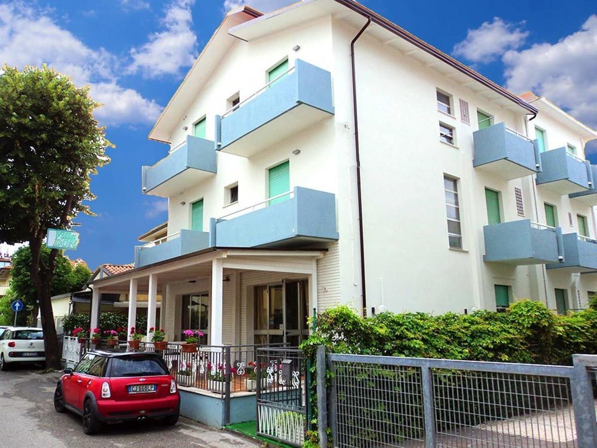 Hotel Villa Donati Viserbella di Rimini 외부 사진